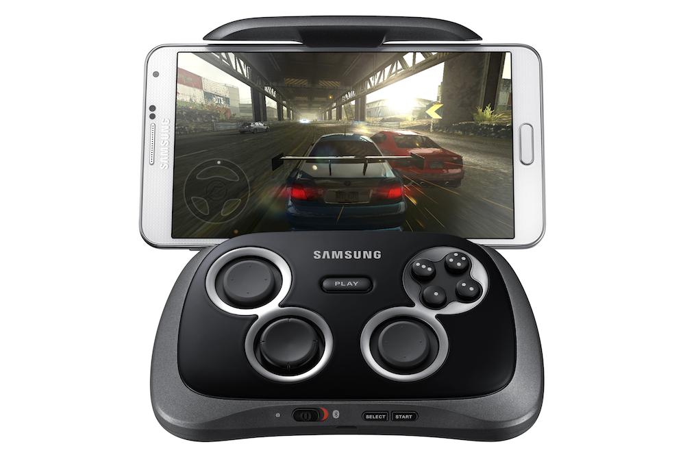Samsung-GamePad-with-Phone-game