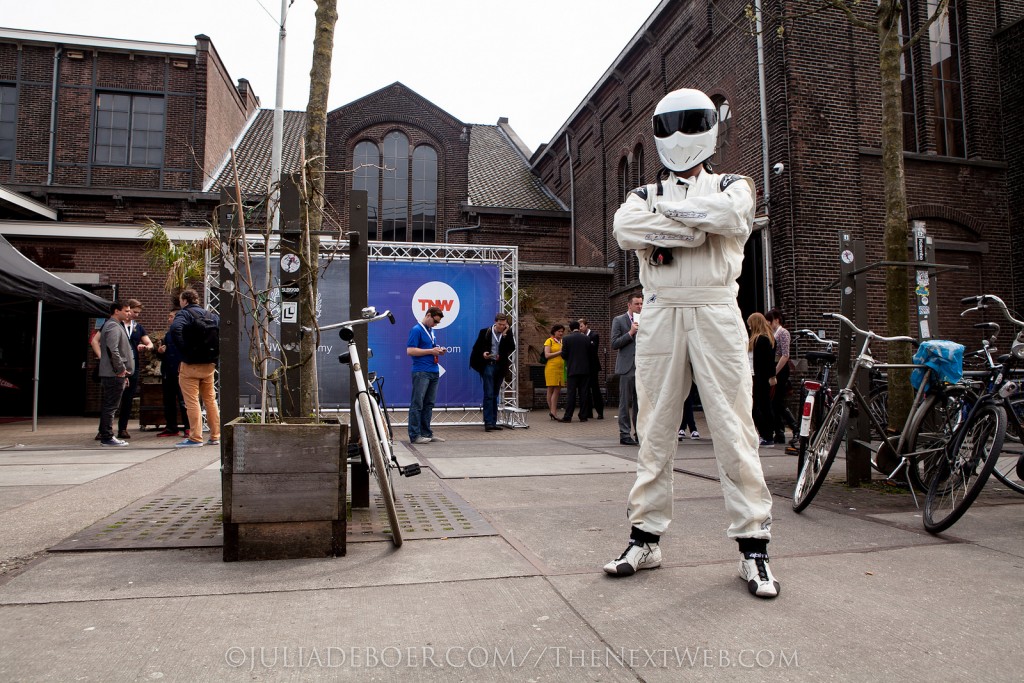 8680829832_0b1045e59f_h