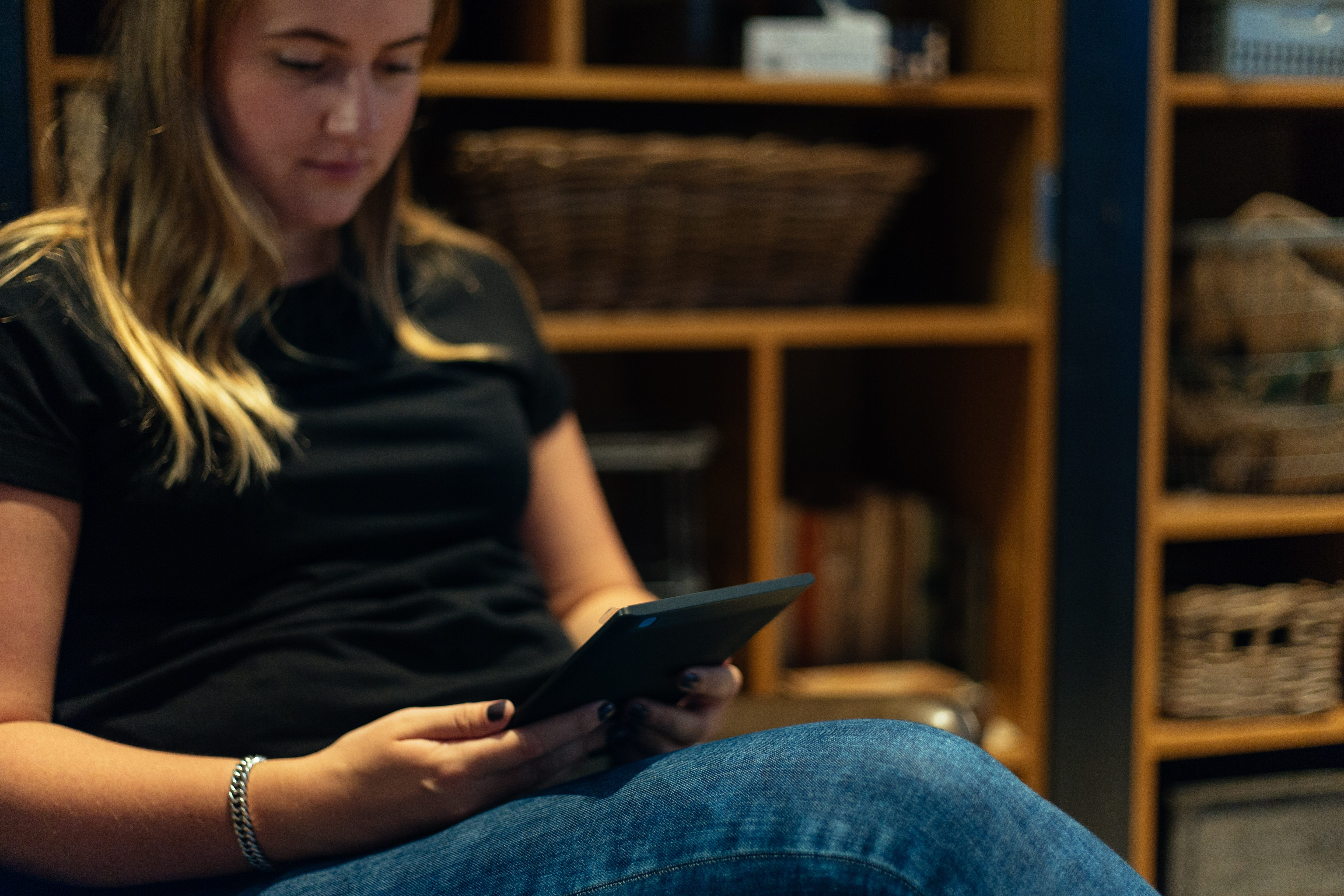 Kobo-aura-one-e-reader-numrush