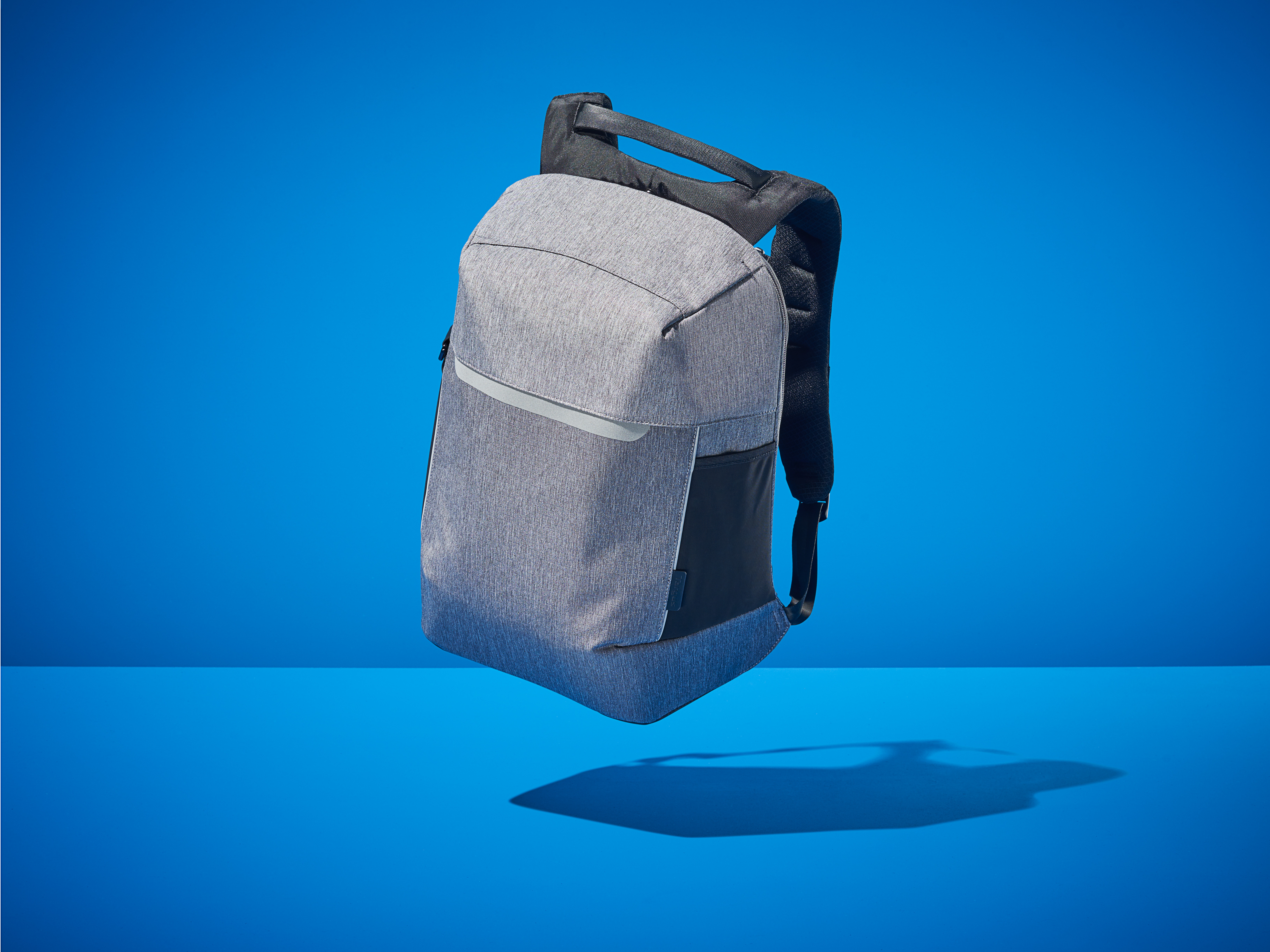 Targus City Lite Photograph by Colin Ross